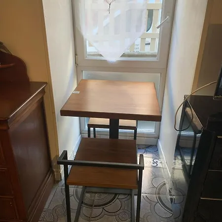 Petit Confortable アパート *